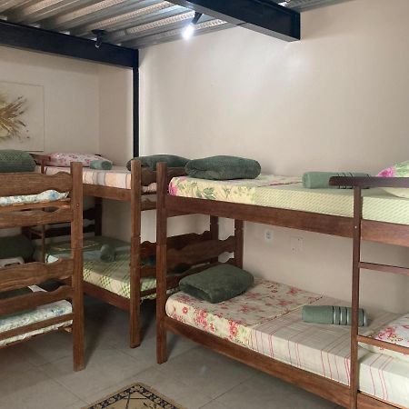Rio Guesthouse - Um Quarteirao Da Praia De Copacabana Рио-де-Жанейро Экстерьер фото