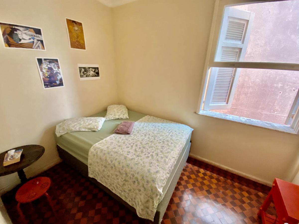 Rio Guesthouse - Um Quarteirao Da Praia De Copacabana Рио-де-Жанейро Экстерьер фото